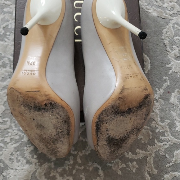 Gucci Gray Peep Toe Heels Sz 37.5 - Picture 7 of 8